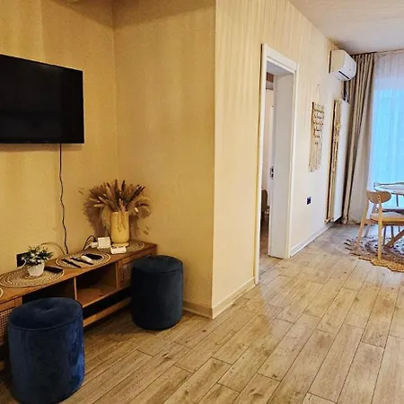 Infinity Luxury Sauna Gym Apartment Navodari
